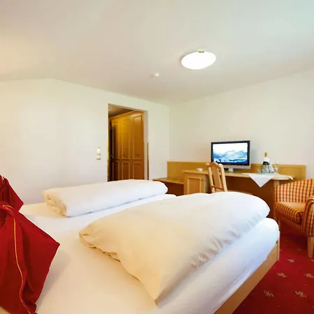 Hilde Aparthotel 3*
